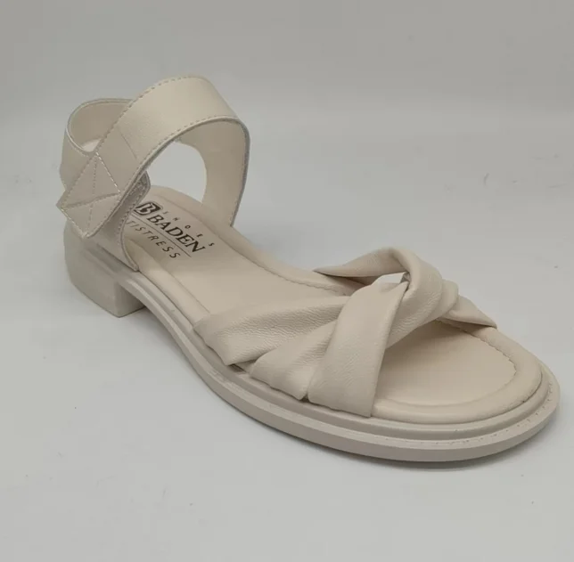 High Quality Fashionable Casual Women's Sandals Comfortable With Soft Summer Outdoor Platform Sandals