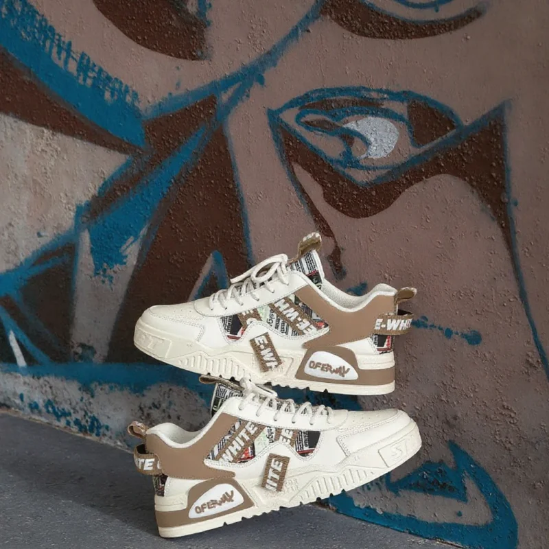 Men's Fashion Casual Sneakers Skateboarding Shoes with Thick-Soled Lace-Up Walking Shoes for Spring and Autumn