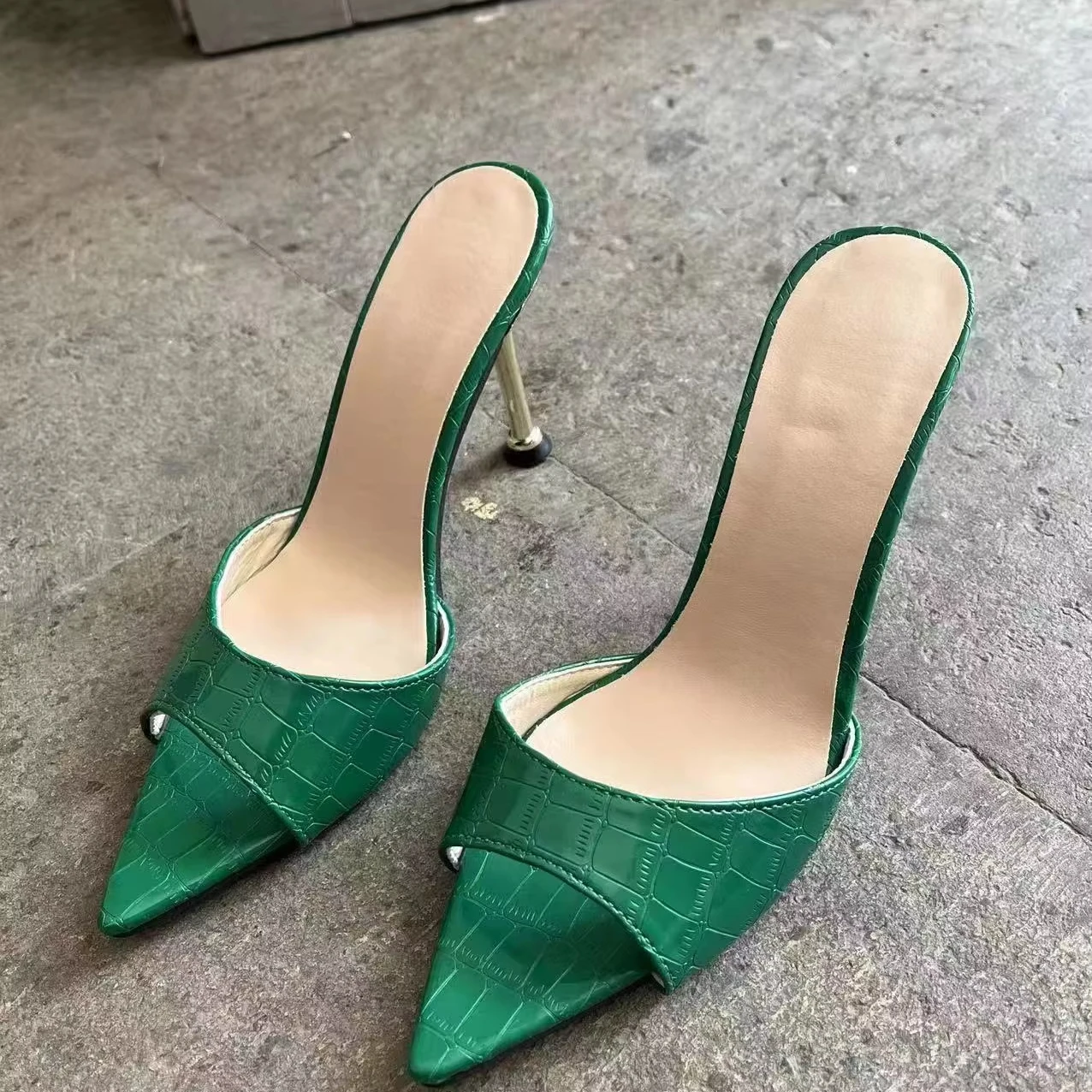 Snake Patterned Open Toed Pointed High-heeled Sandals for Women, European and American Fashion, Slim Heels - Image 4