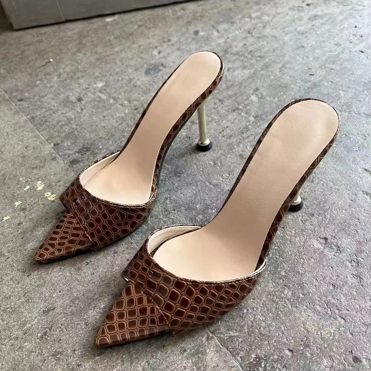 Snake Patterned Open Toed Pointed High-heeled Sandals for Women, European and American Fashion, Slim Heels - Image 3