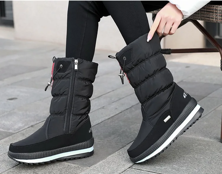 OEM Factory Custom Fashionable Anti-Slip Waterproof Womens Snow Boots Soft Upper Cloth for Winter and Autumn Outdoor Use