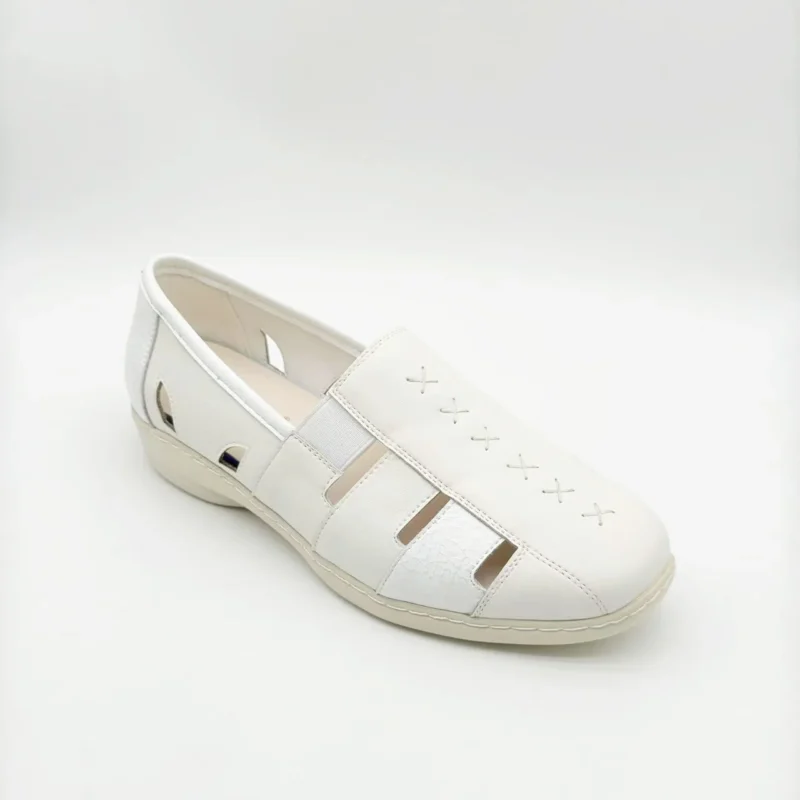 High-quality Flat Bottomed Soft White Shoes Can Be Customized for Women's Sandals