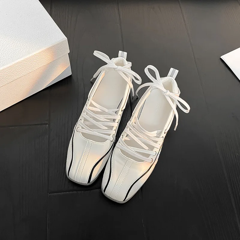 Latest Women's Lace-up Ballet Shoes Flat Casual Sneakers Soft Soled Summer Fashion Trend